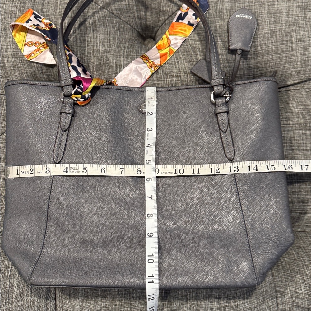 Coach Bag Peyton Zip Top Tote Charcoal Gray Saffiano Leather Tote Bag - Picture 17 of 17